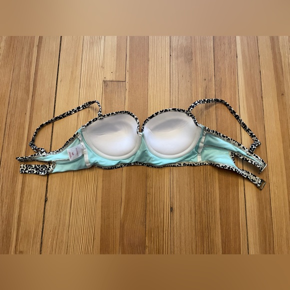 Leopard print bikini top - Picture 2 of 2